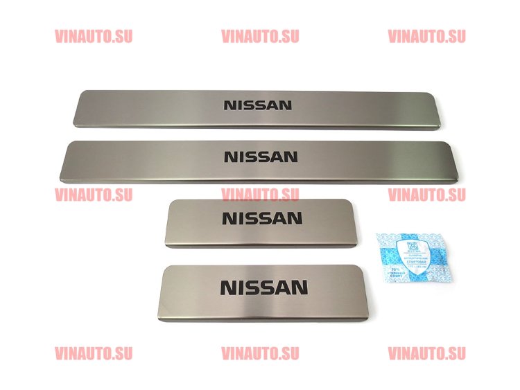 Накладки на пороги NISSAN Qashgai 2007-2014 (Краска)